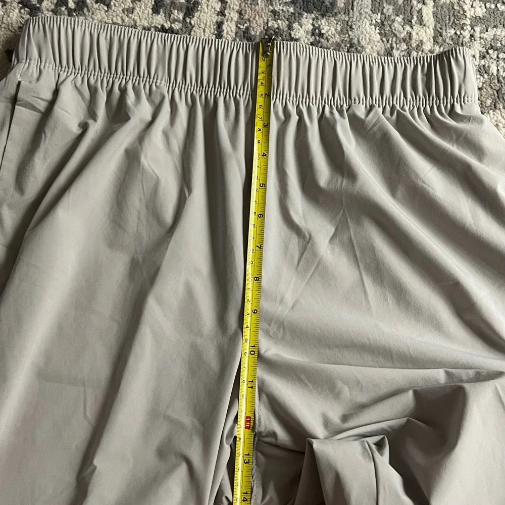 Nike Dri-FIT Womens Tapered Training Pants Light Gray Mesh Vented Joggers Size M